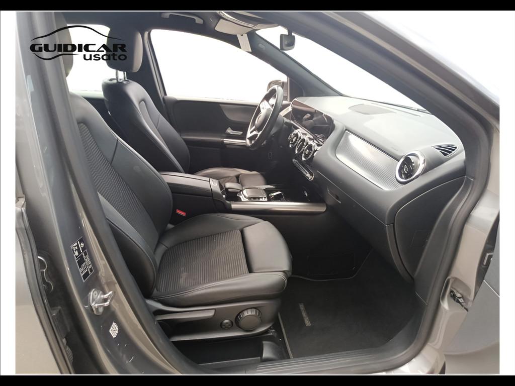Mercedes-Benz Classe B - W247 2018 - B 180 d Sport Plus auto