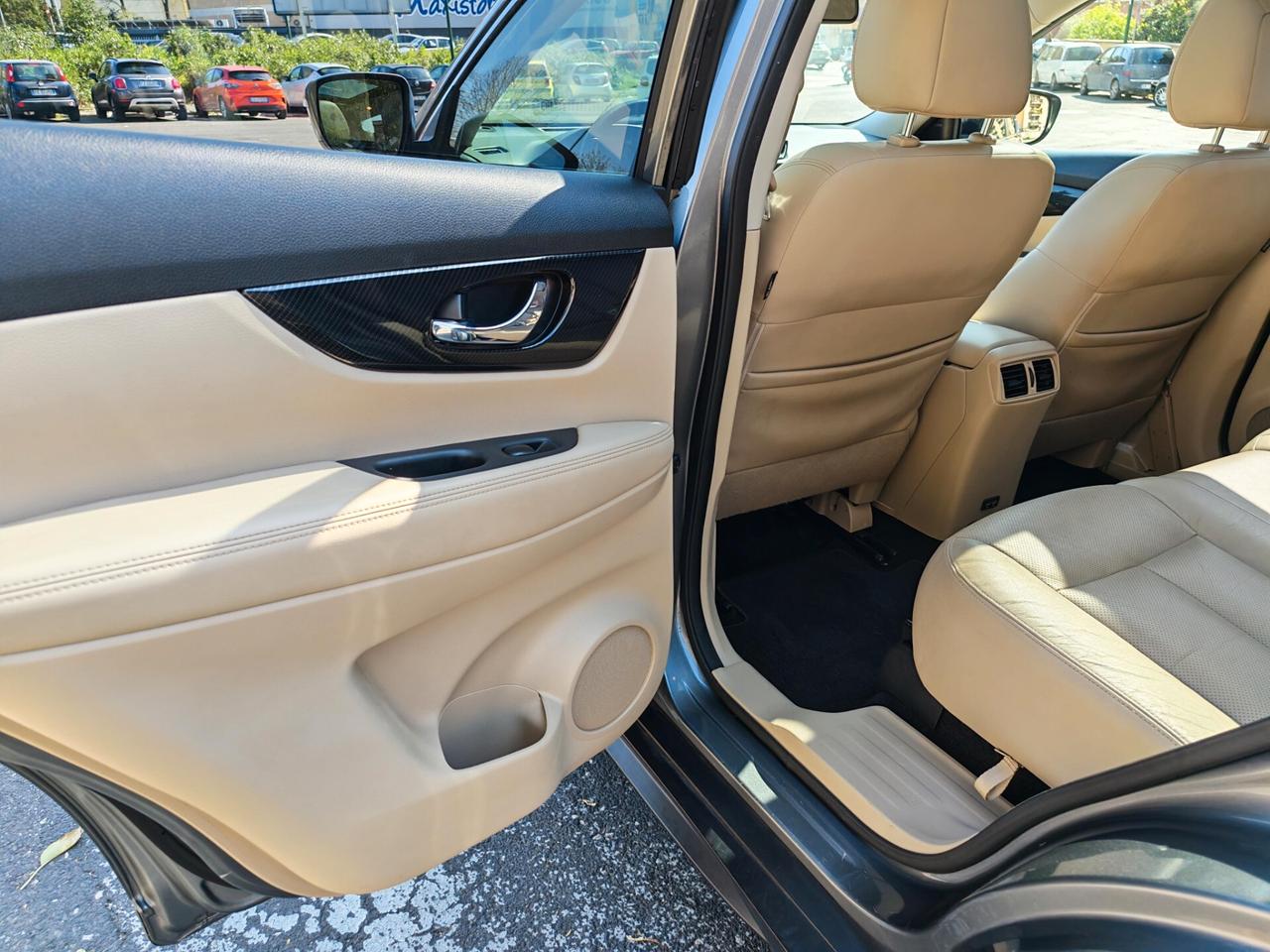 Nissan X-Trail 1.6 dCi 4WD Tekna 7 posti