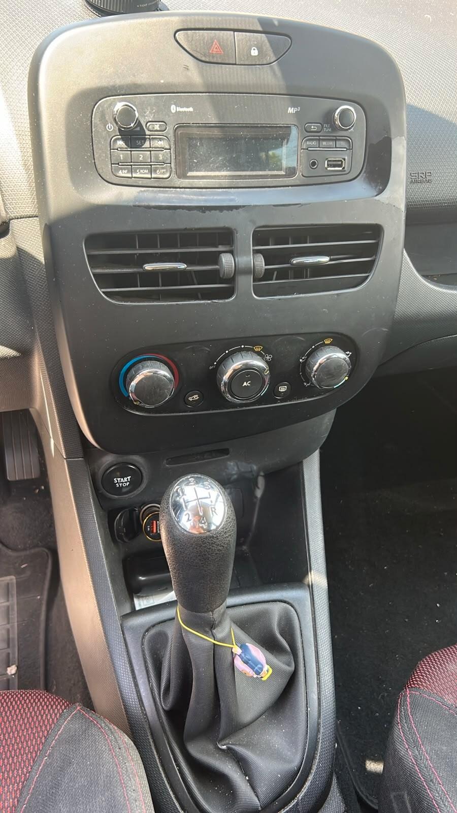 Renault Clio 1.2 75CV GPL 5 porte - NEOPA.
