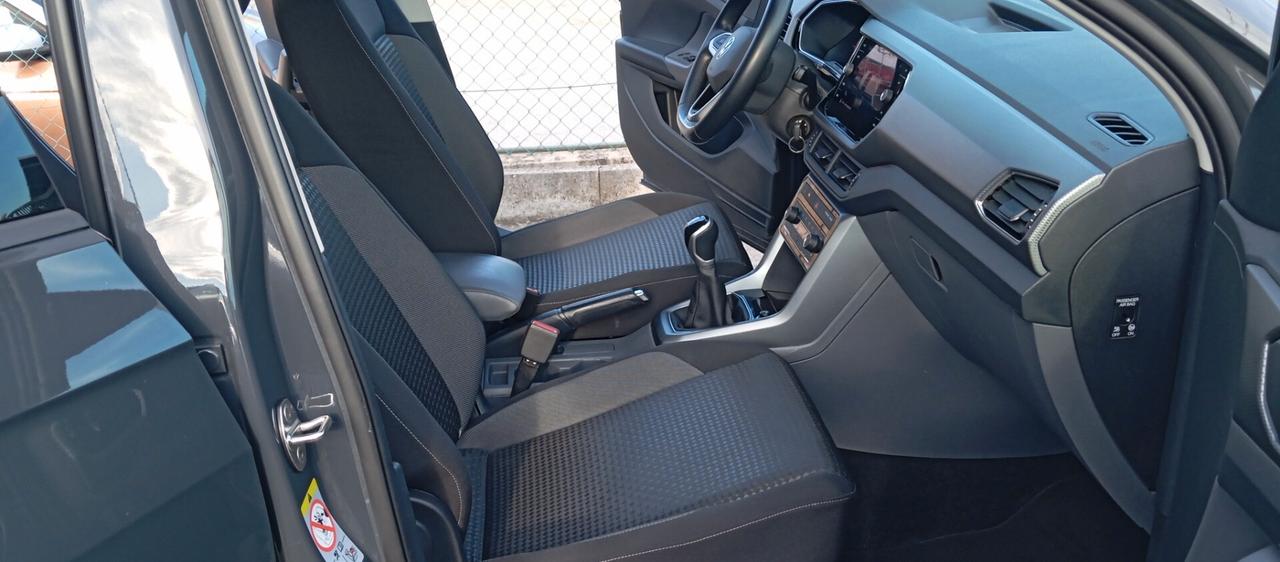 Volkswagen T-Cross 1.0 TSI 95 CV ACTIVE - GARANZIA