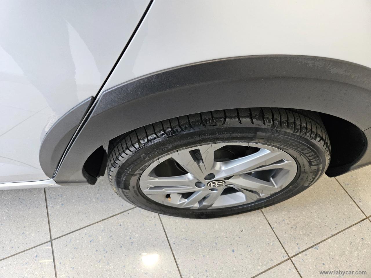 VOLKSWAGEN Taigo 1.0 TSI 110 CV DSG R-Line