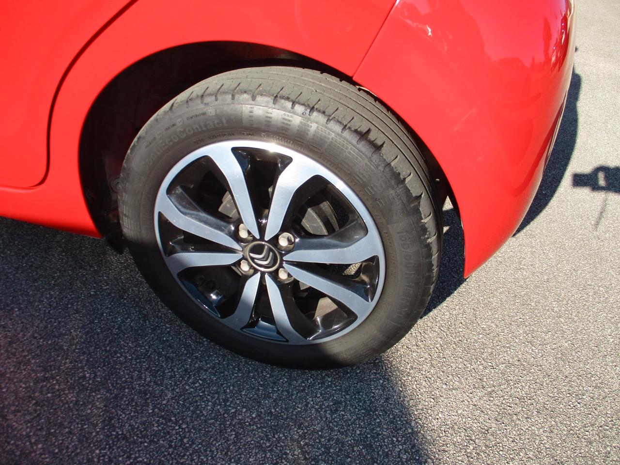 Citroen C1 VTi 72 S&S 5 porte Shine
