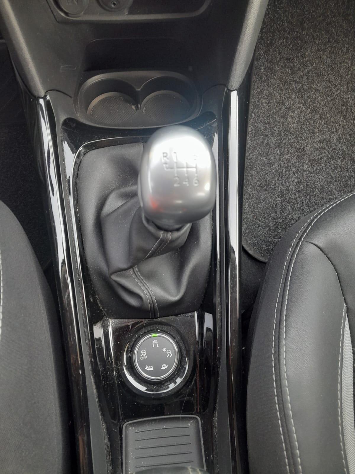 Peugeot 2008 BlueHDi 120 Allure