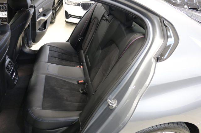 BMW 320 d 48V Msport