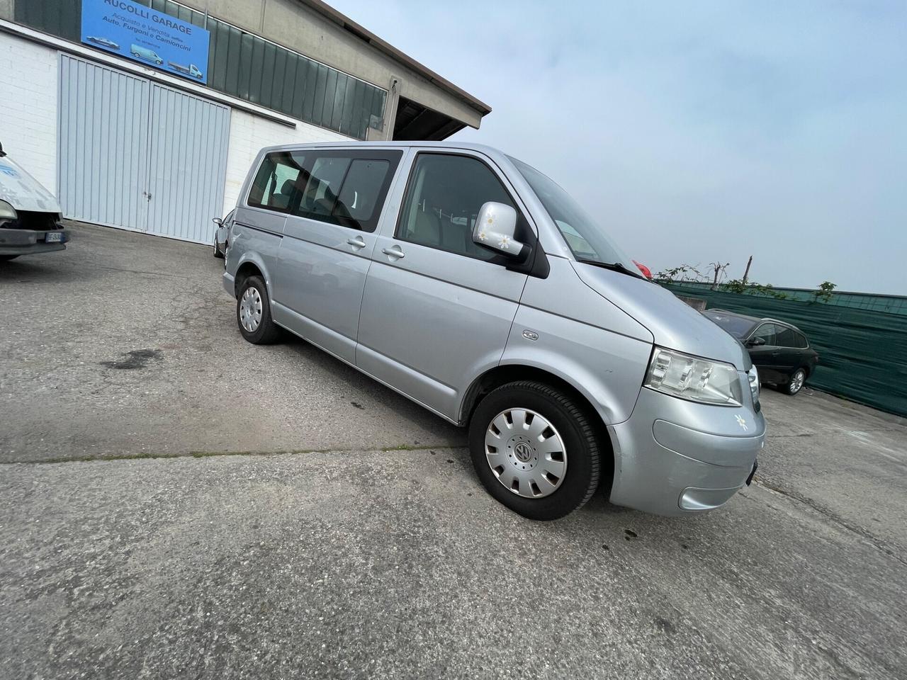 Volkswagen Transporter 2.5 TDI/130CV PC-TM Kombi