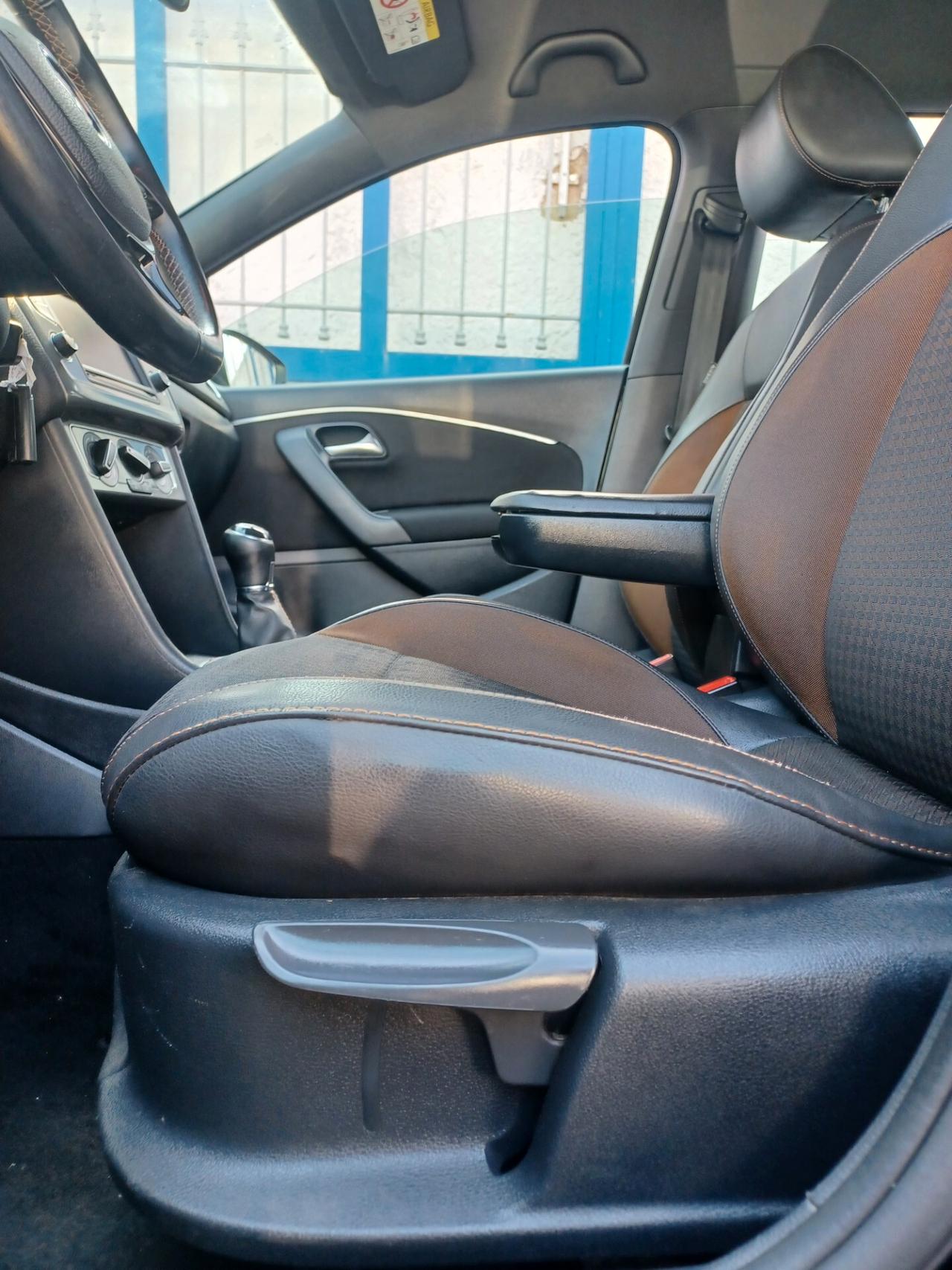 Volkswagen Polo 1.4 TDI HIGHLINE ANNO 2016