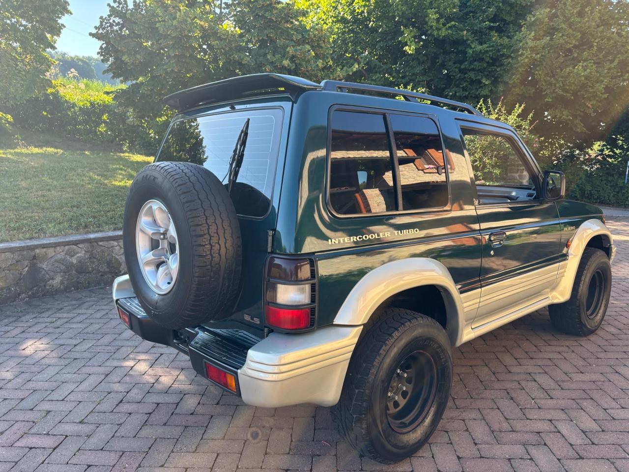 Mitsubishi Pajero 2.5 TDI Metal-top SS GLS Exec.