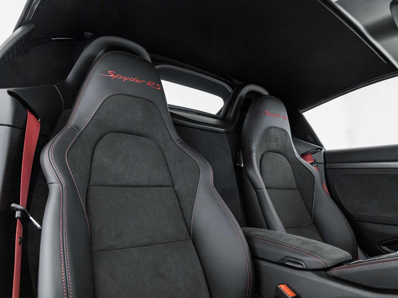 Porsche 718 Boxster 4.0 spyder rs pdk