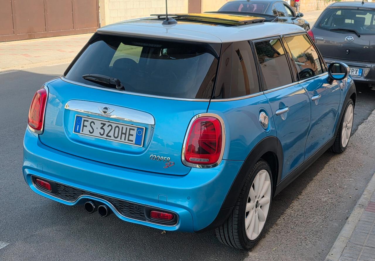 Mini 2.0 Cooper SD 5 porte