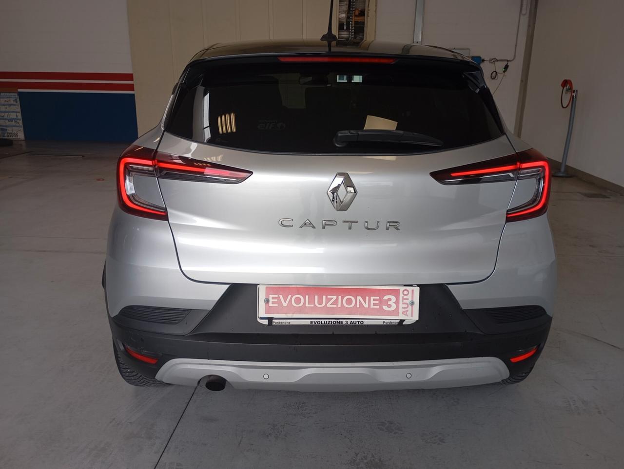 Renault Captur TCe ok neopatentati