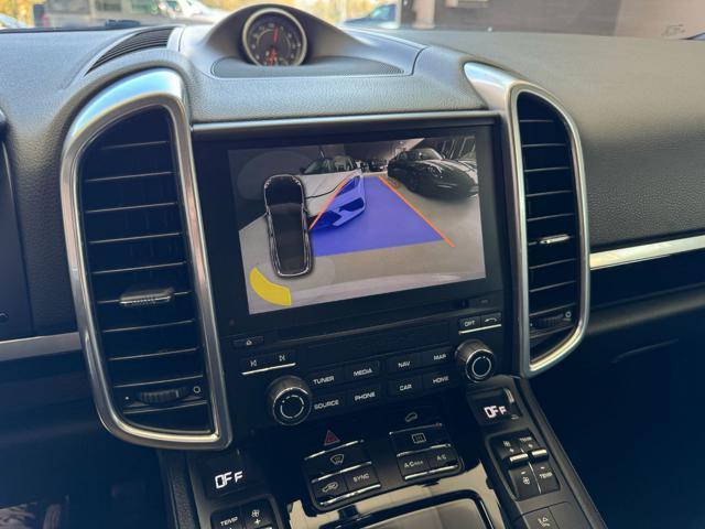 PORSCHE Cayenne 3.0 Diesel Platinum Edition