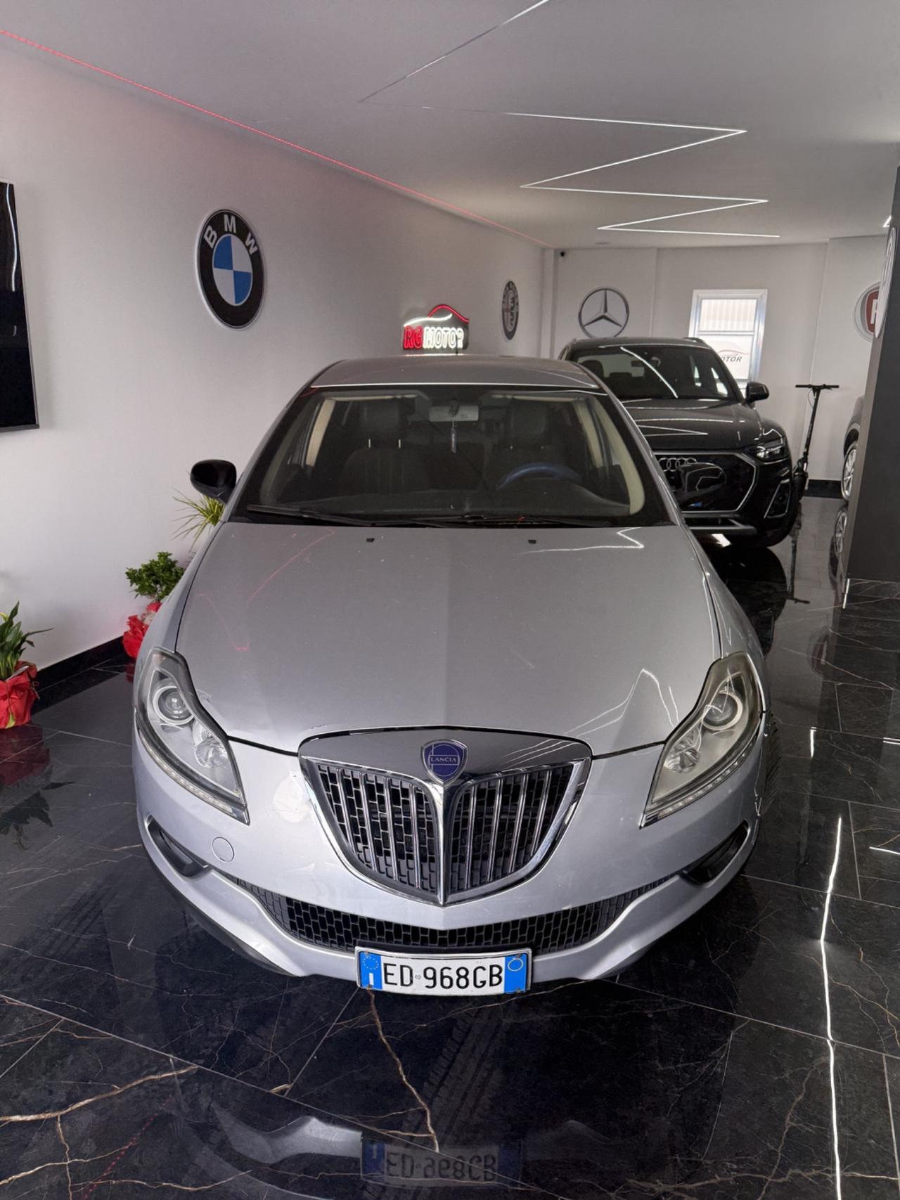 Lancia Delta 1.6 MJT DPF Platino
