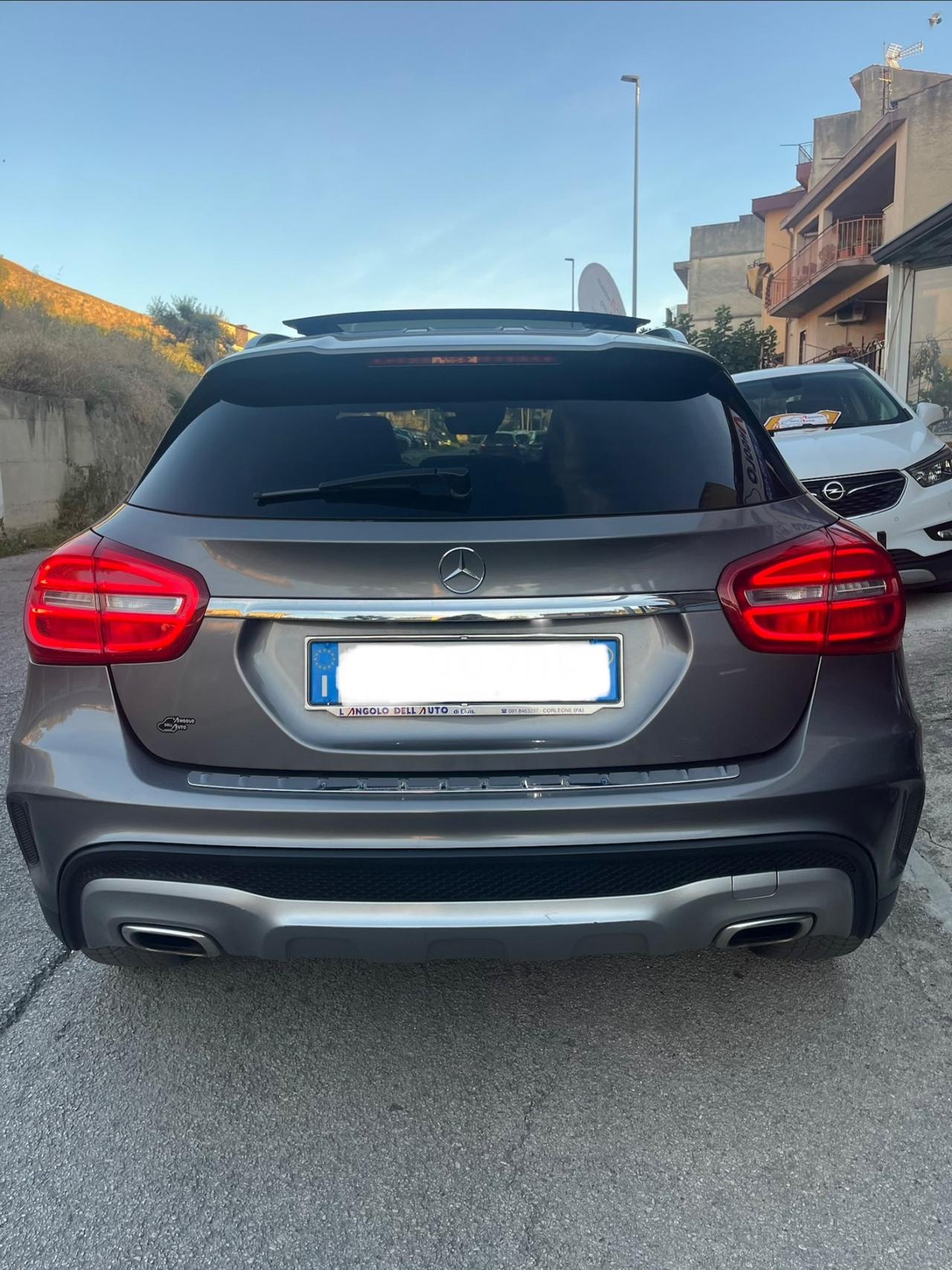 Mercedes-benz GLA 200 d Automatic 4Matic Premium