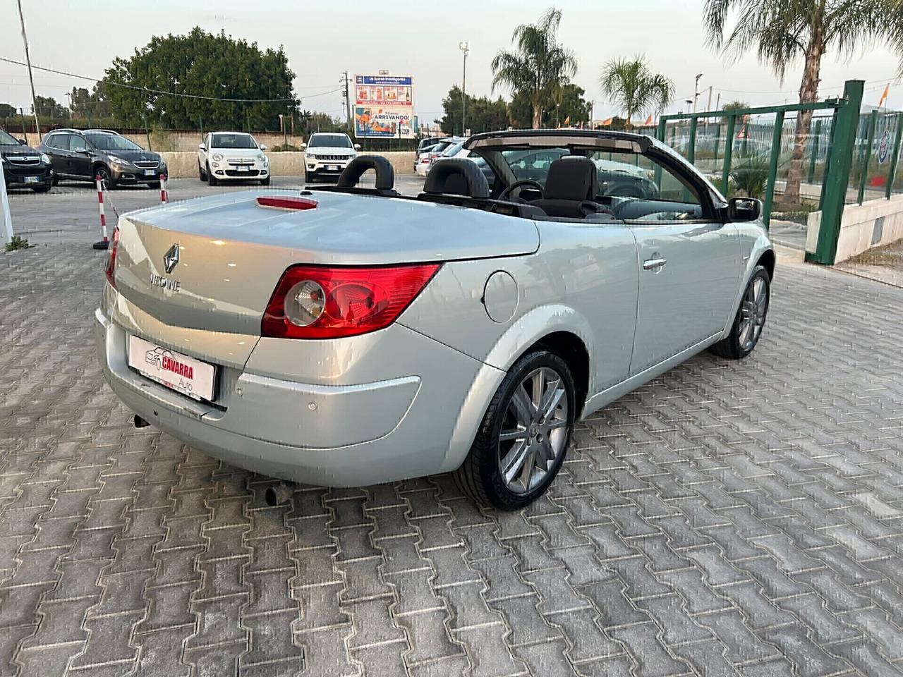 Renault Megane 1.6 16V 3 porte Confort Authentique