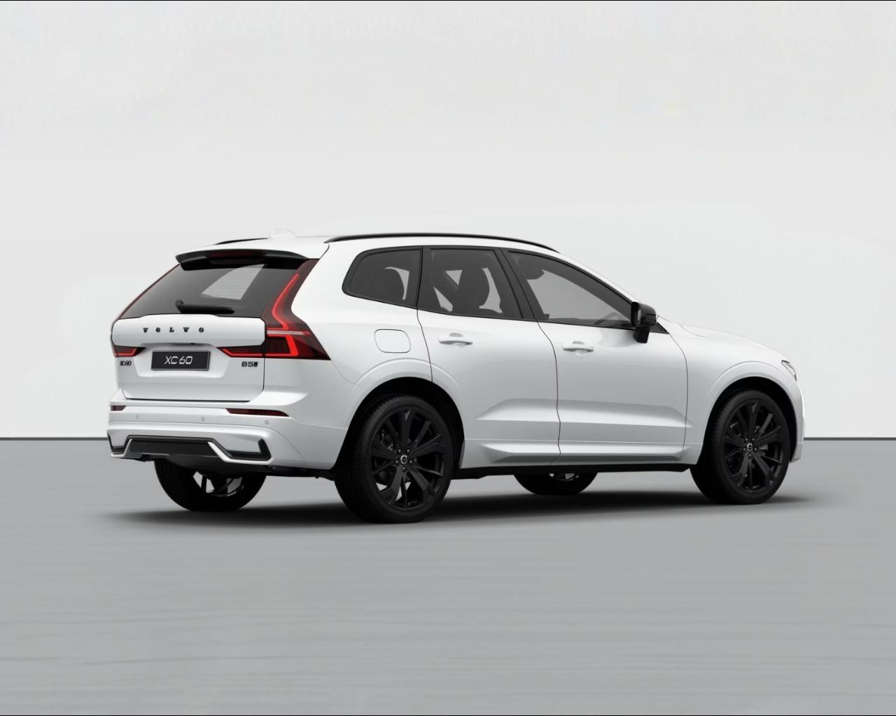VOLVO XC60 Plus Dark B5 AWD AUTO PREZZO PREMO FINO A FINE MESE