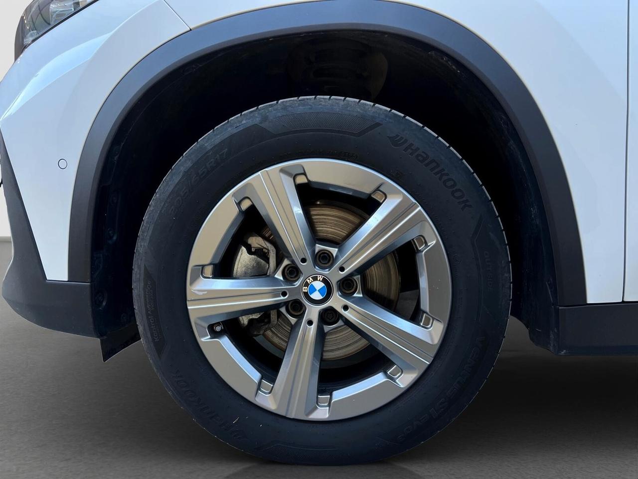 Bmw X1 sDrive18d Essence Edition DCT