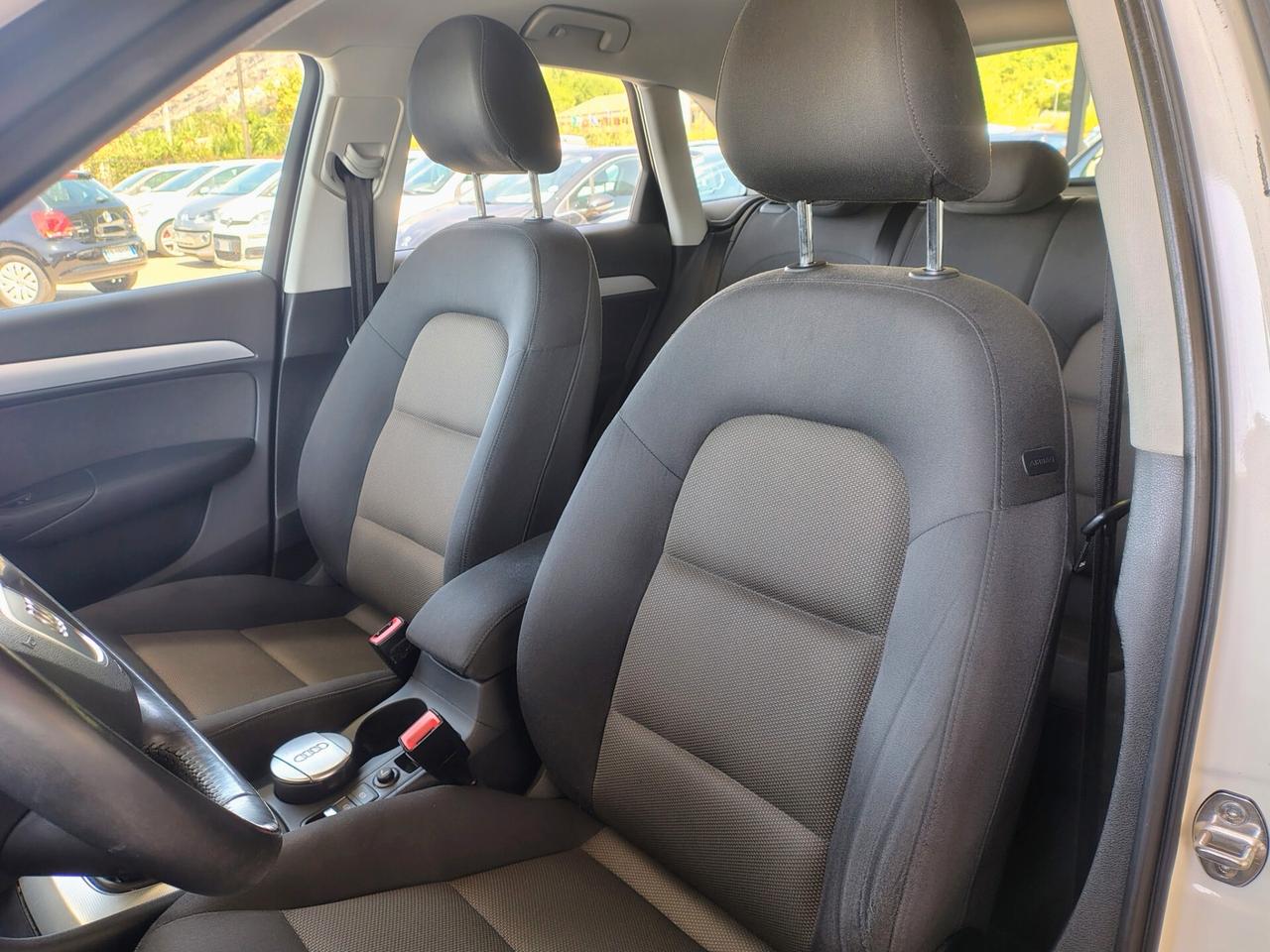 Audi Q3 2.0 TDI quattro BUSINESS PLUS