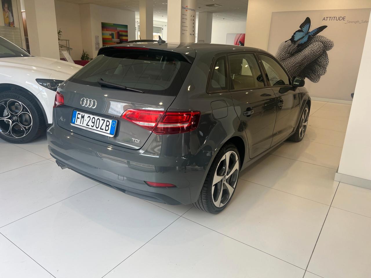 Audi A3 2.0 TDI S tronic Business