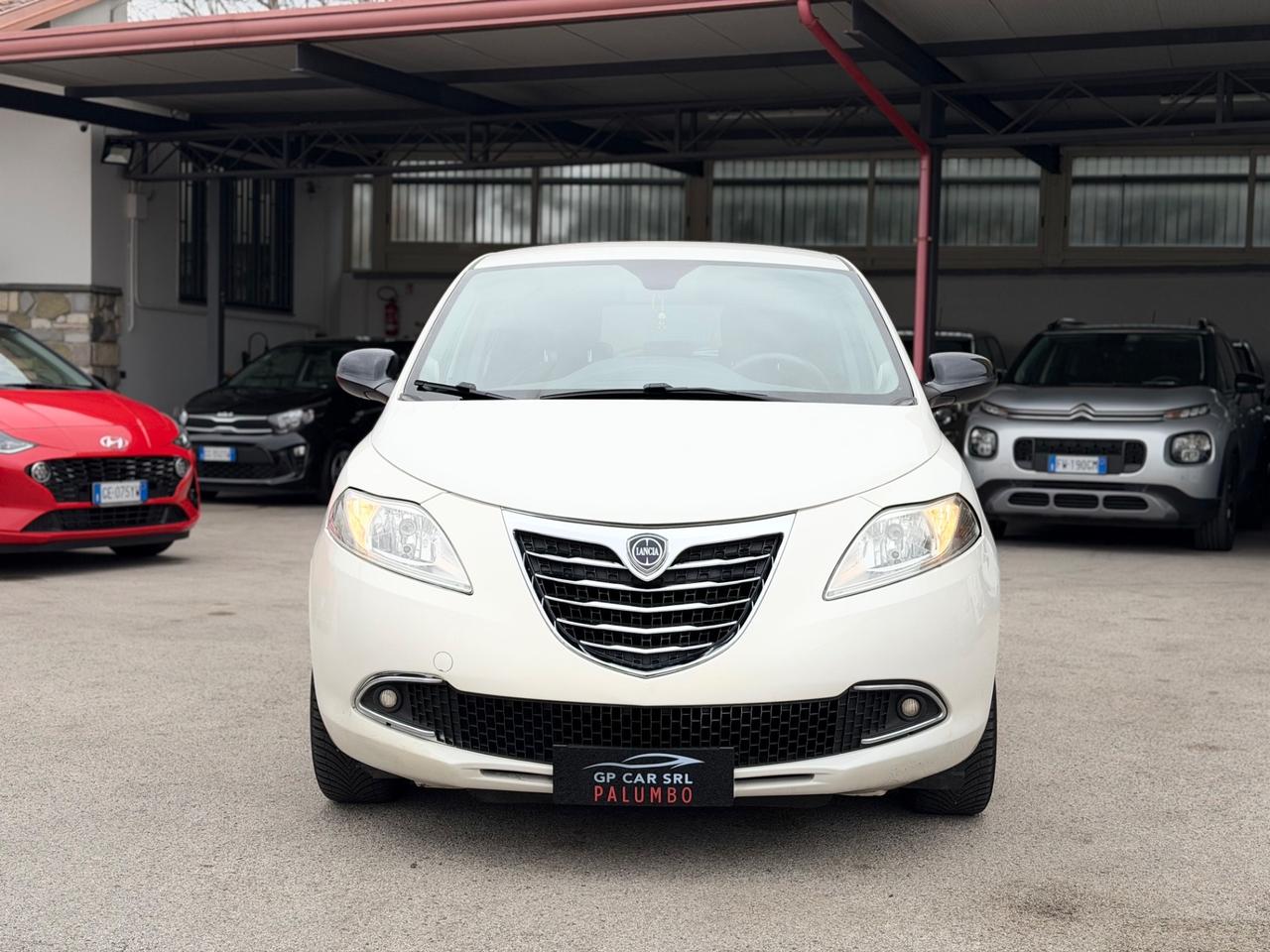 Lancia Ypsilon 1.2 69 CV 5 porte GPL Ecochic Gold
