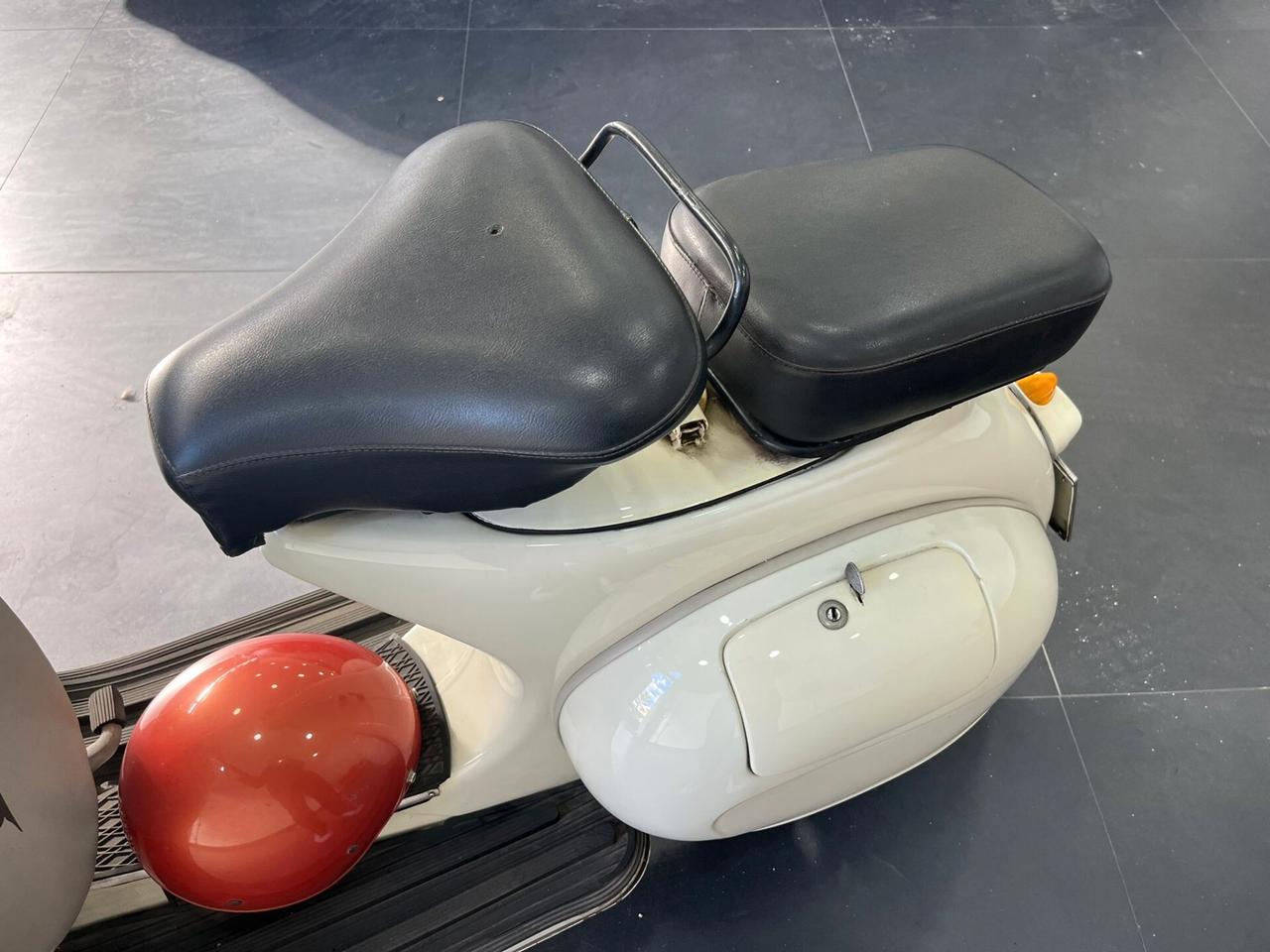 Piaggio Vespa 150 LX 1961