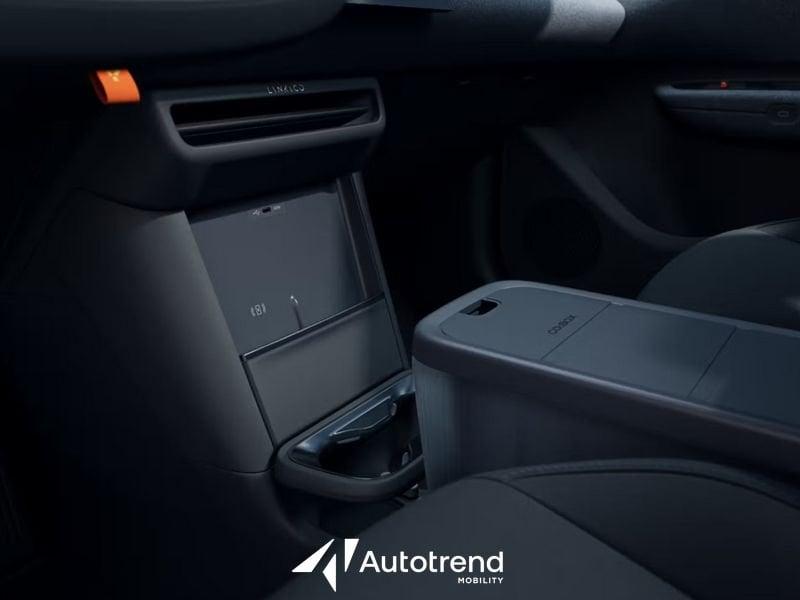 Lynk & Co 02 02 EV 200kW Core