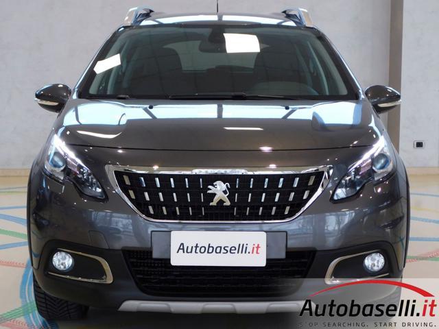 PEUGEOT 2008 1.2 TURBO 110CV S&S ALLURE, NAVIGATORE, CARPLAY