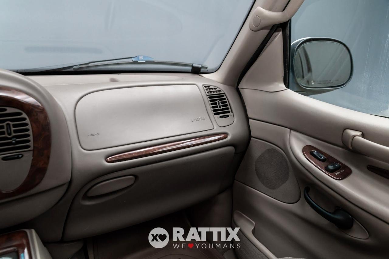 Lincoln Navigator 5.4 V8 GPL 300CV 4WD 7p.ti + barre portatutto