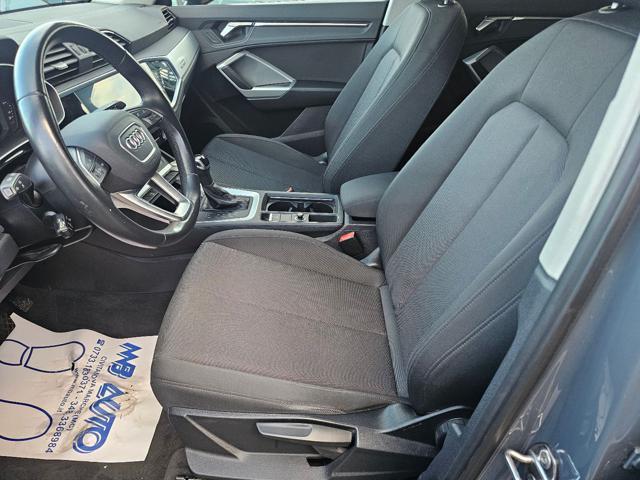 AUDI Q3 35 TDI S tronic Business