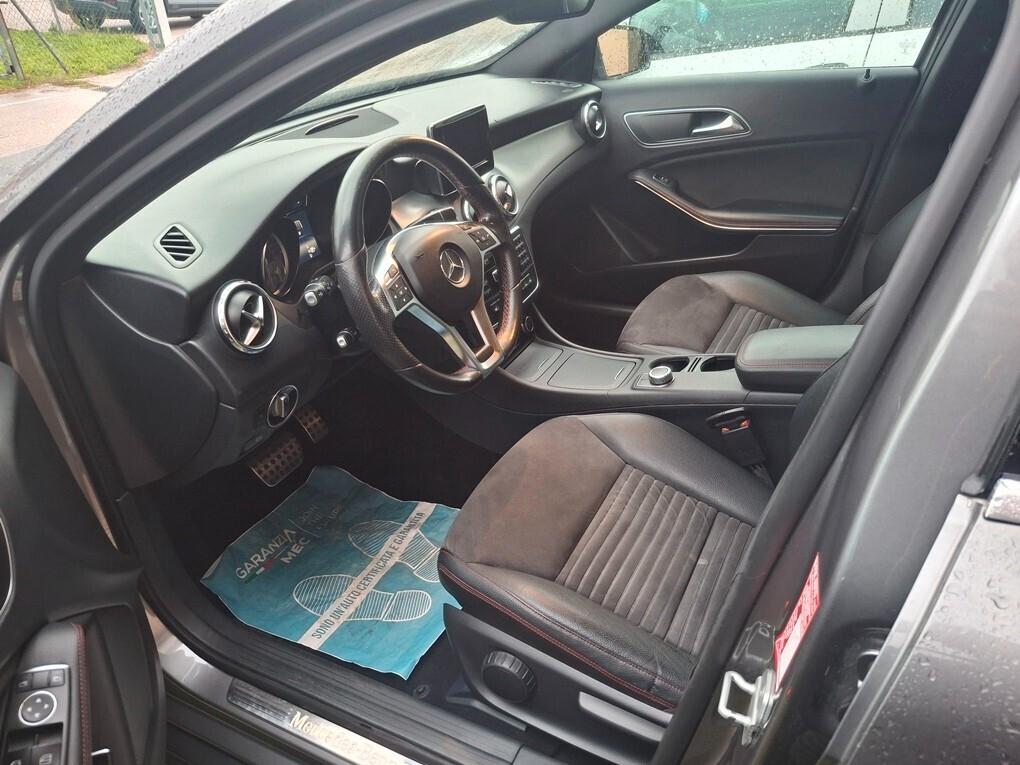 Mercedes-benz GLA 200 d Automatica **AMG Pack**
