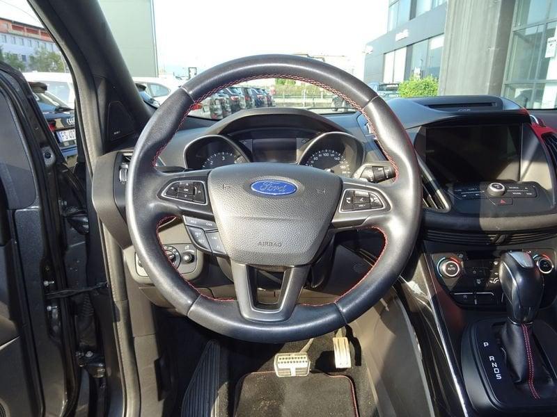 Ford Kuga 2.0 TDCI 150 CV S&S Powershift 4WD ST-Line