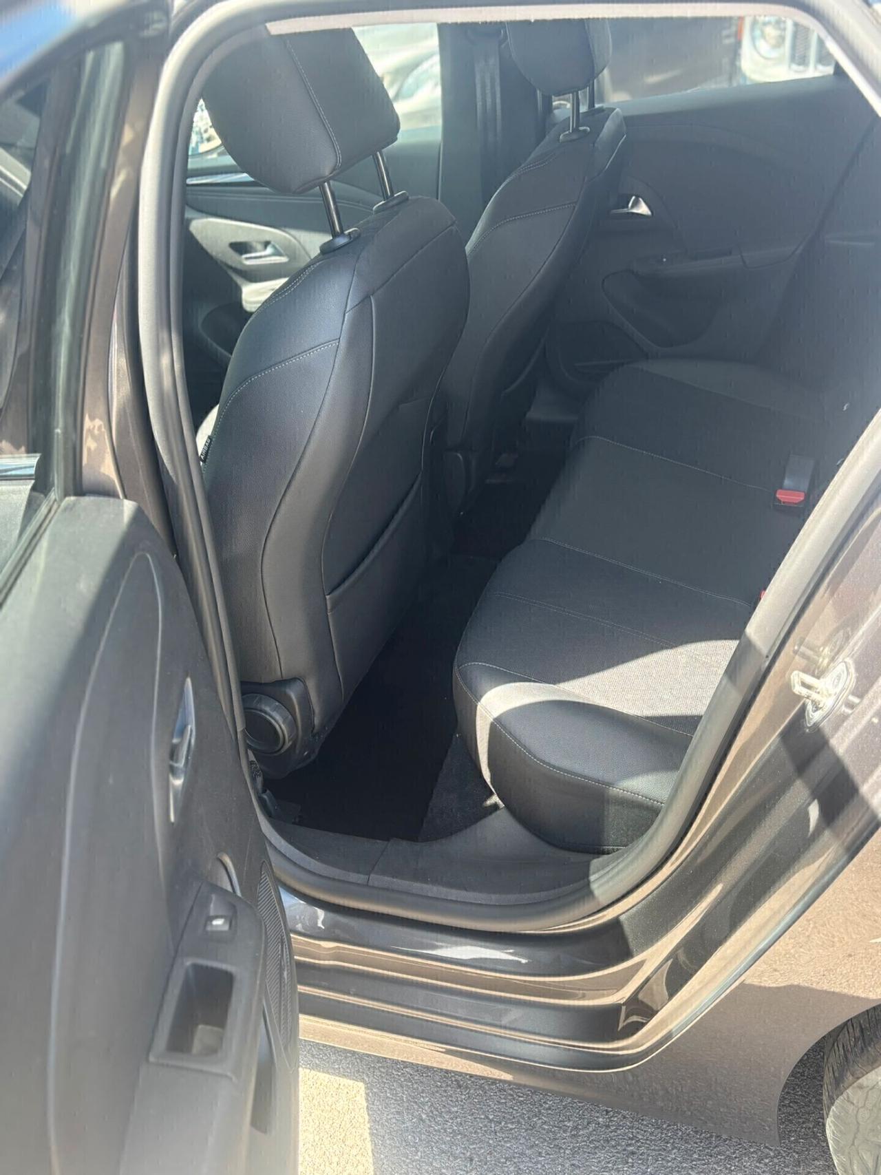 Opel Corsa 1.2 Elegance bi-colore