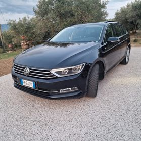 Volkswagen Passat Variant 2.0 TDI DSG impeccabile unico proprietario