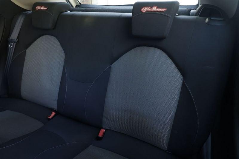 Alfa Romeo MiTo Alfa Romeo MiTo 1.3 JTDm-2 95 CV S&S Distinctive Sport Pack Unicoproprietario