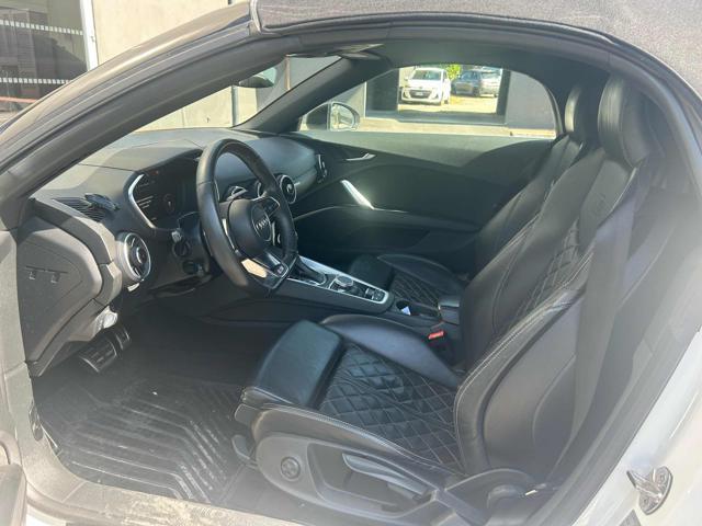 AUDI TT Coupé 40 TFSI S tronic