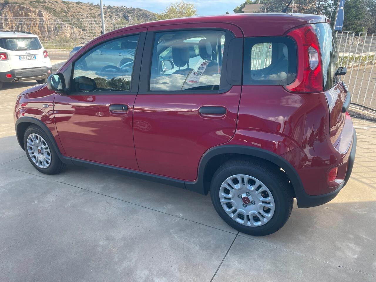 Fiat Panda 1.0 FireFly S&S Hybrid Km 0