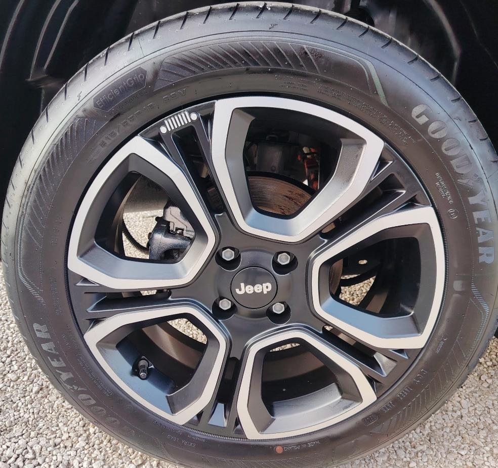 Jeep Avenger full-electric Summit fwd 156cv auto