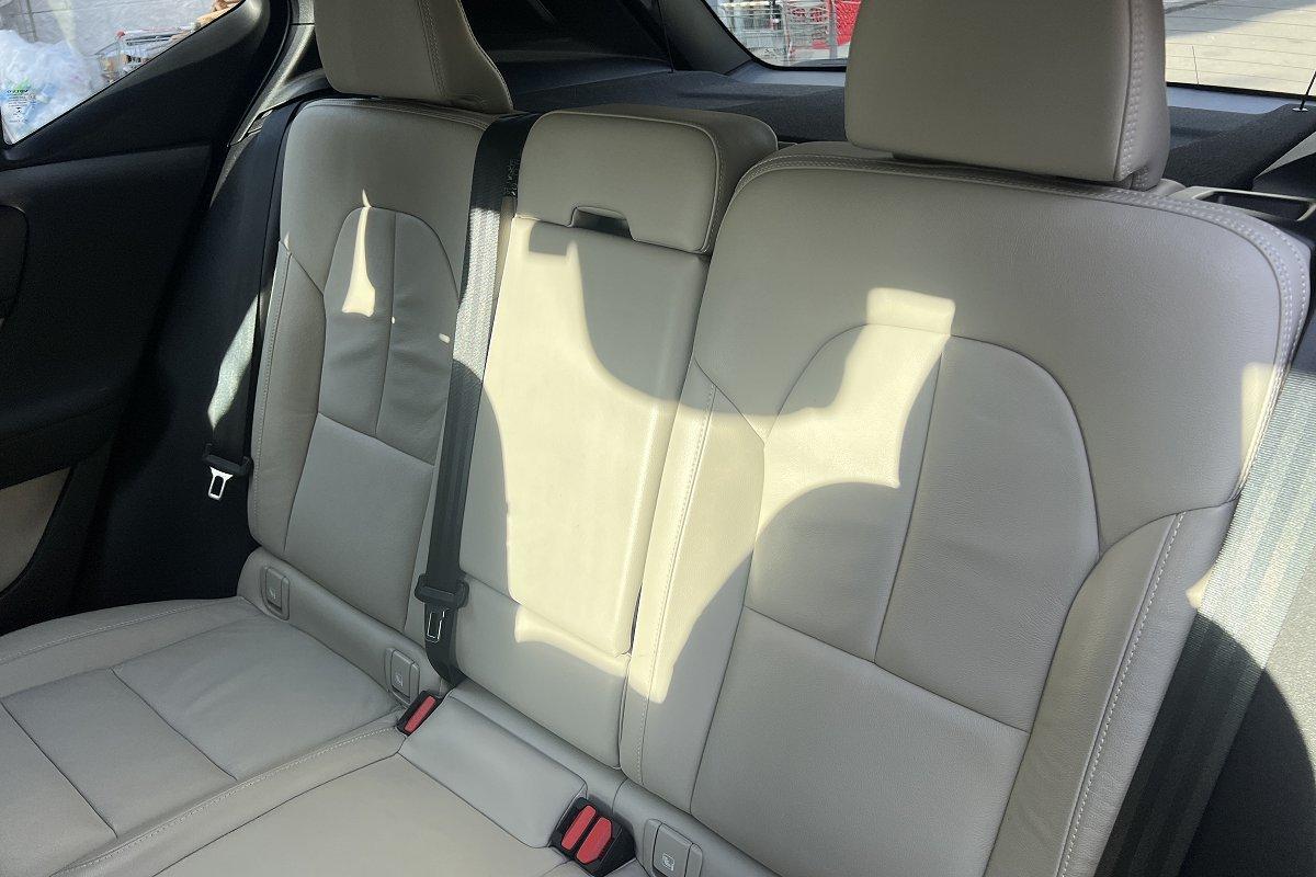 VOLVO XC40 T3 Momentum Core