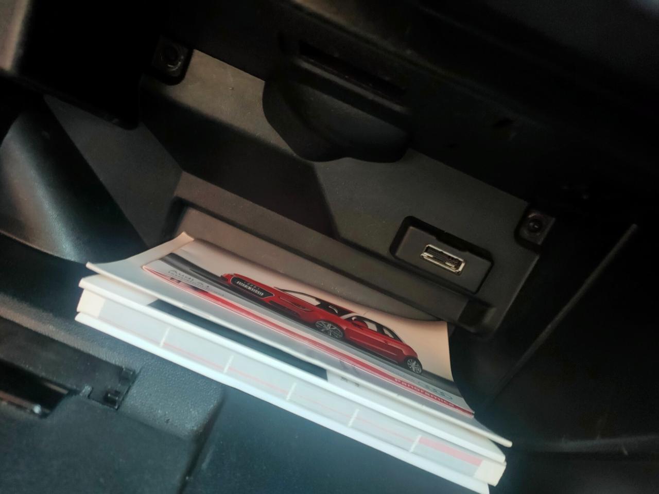 Audi A1 1.6 TDI S tronic Admired Sport