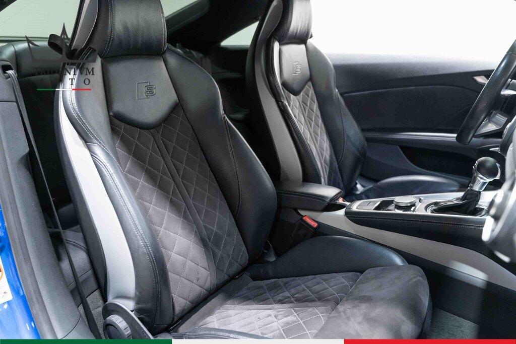 Audi TT Coupe 2.0 tfsi S line quattro s-tronic
