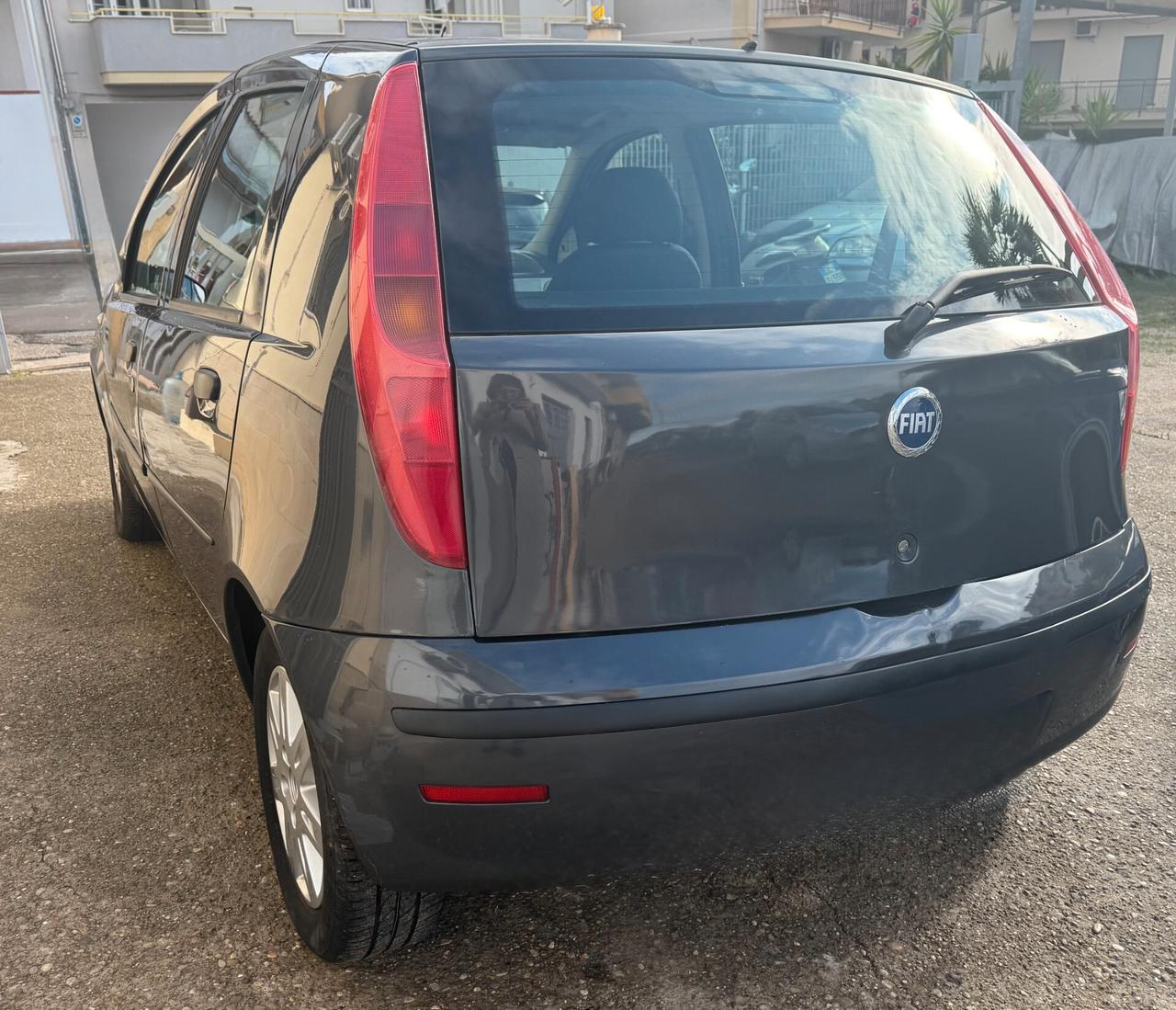 Fiat Punto 1.2i cat 5 porte EL