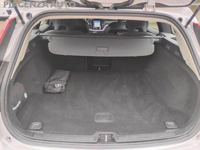 VOLVO V60 D3 Geartronic Business.NAVIGATORE.LED