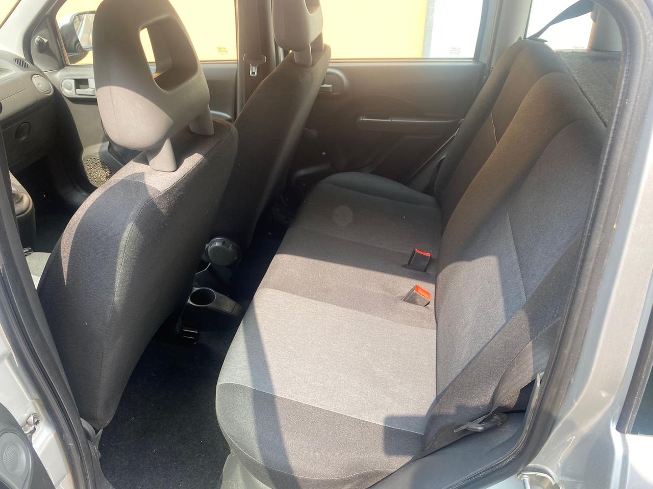 FIAT PANDA 1.3 MJT 4x4 CATENA APPENA SOSTITUITA MOLTO BELLA