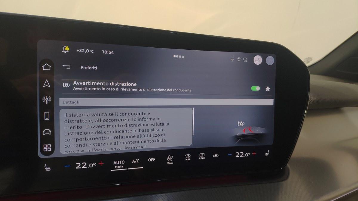 AUDI Q3 Tfsi 110 Kw Mhev S Tronic S Line Edition