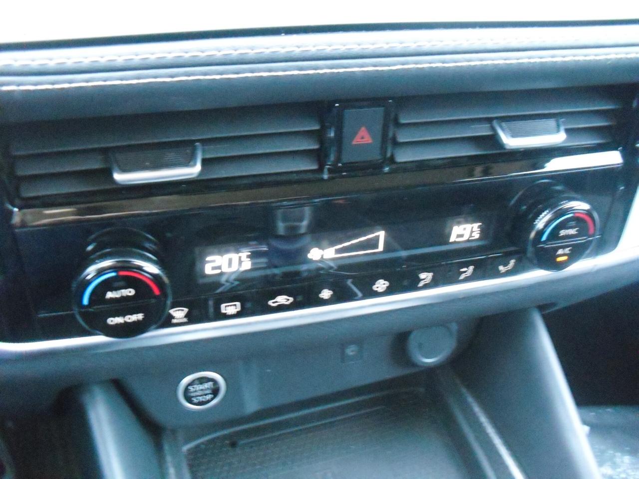 Nissan Qashqai MHEV 140 CV N-Connecta, PARI AL NUOVO, FULL OPTIONAL!!