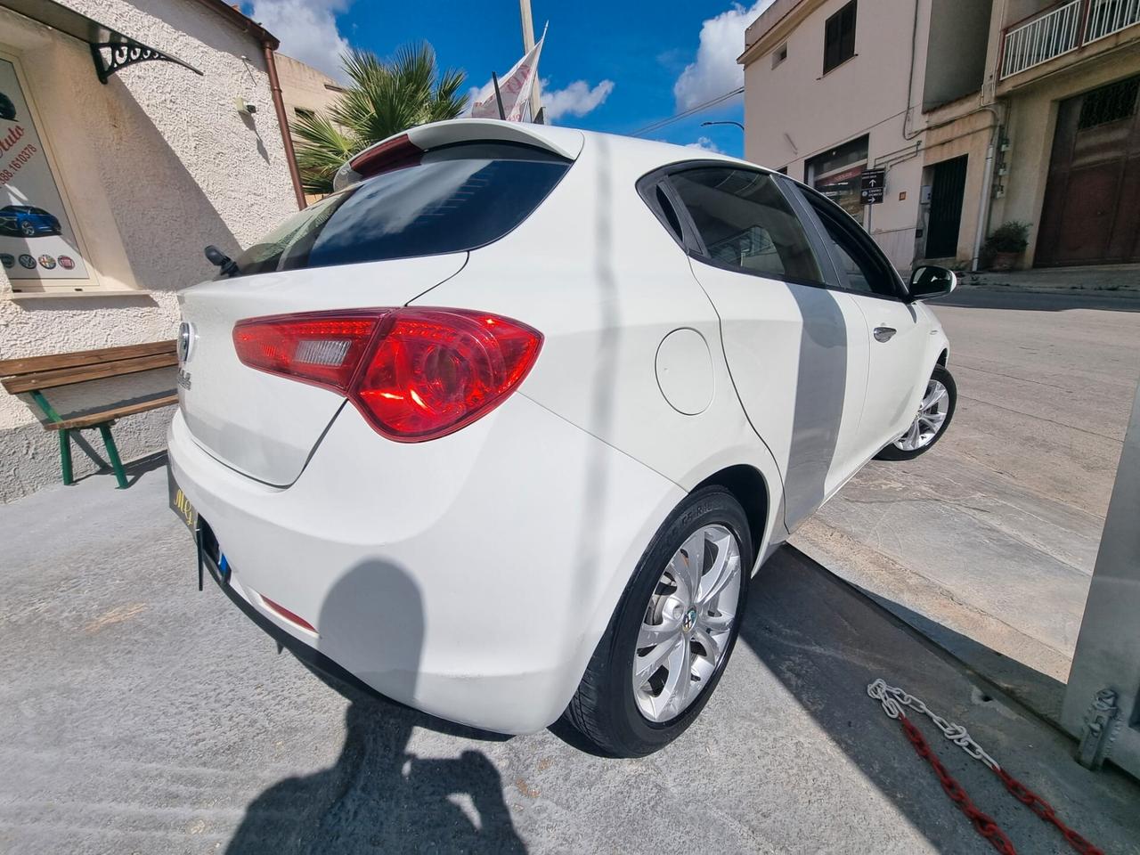 Alfa Romeo Giulietta 1.6 JTDm-2 105 CV Progression