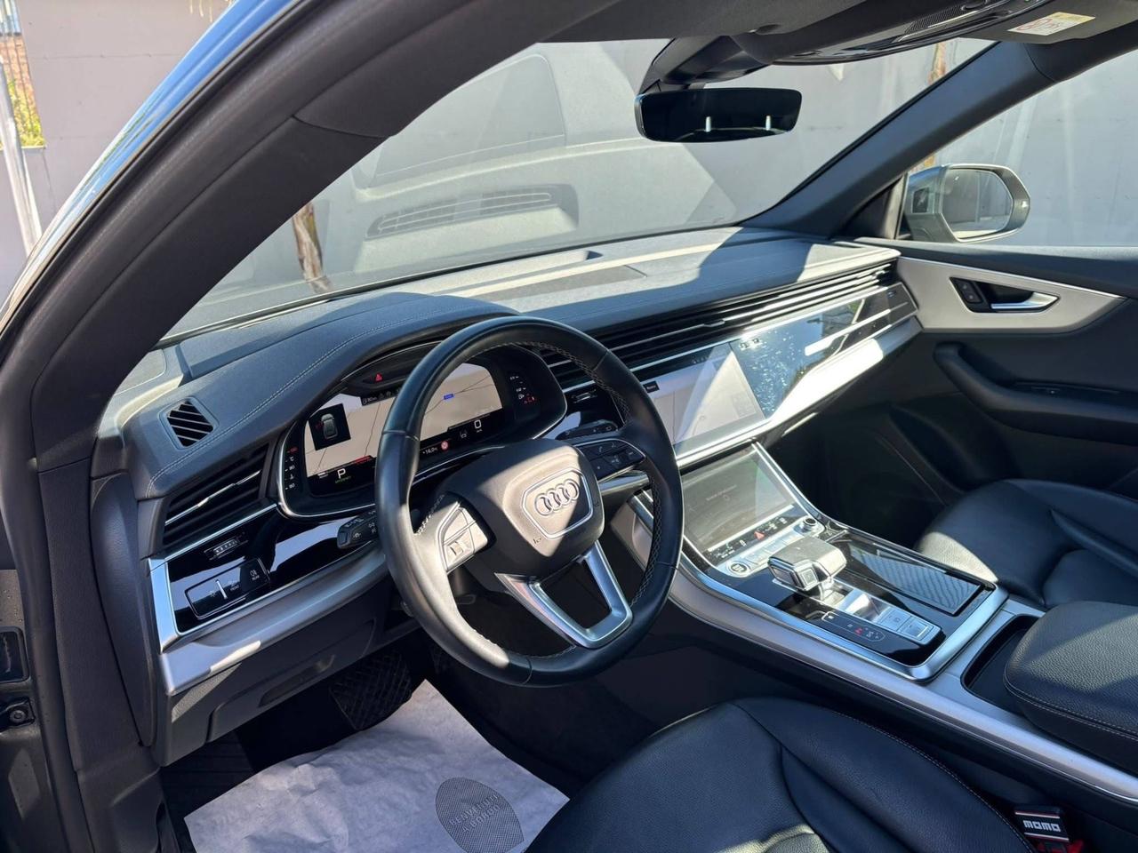 Audi Q8 SUV S line edition