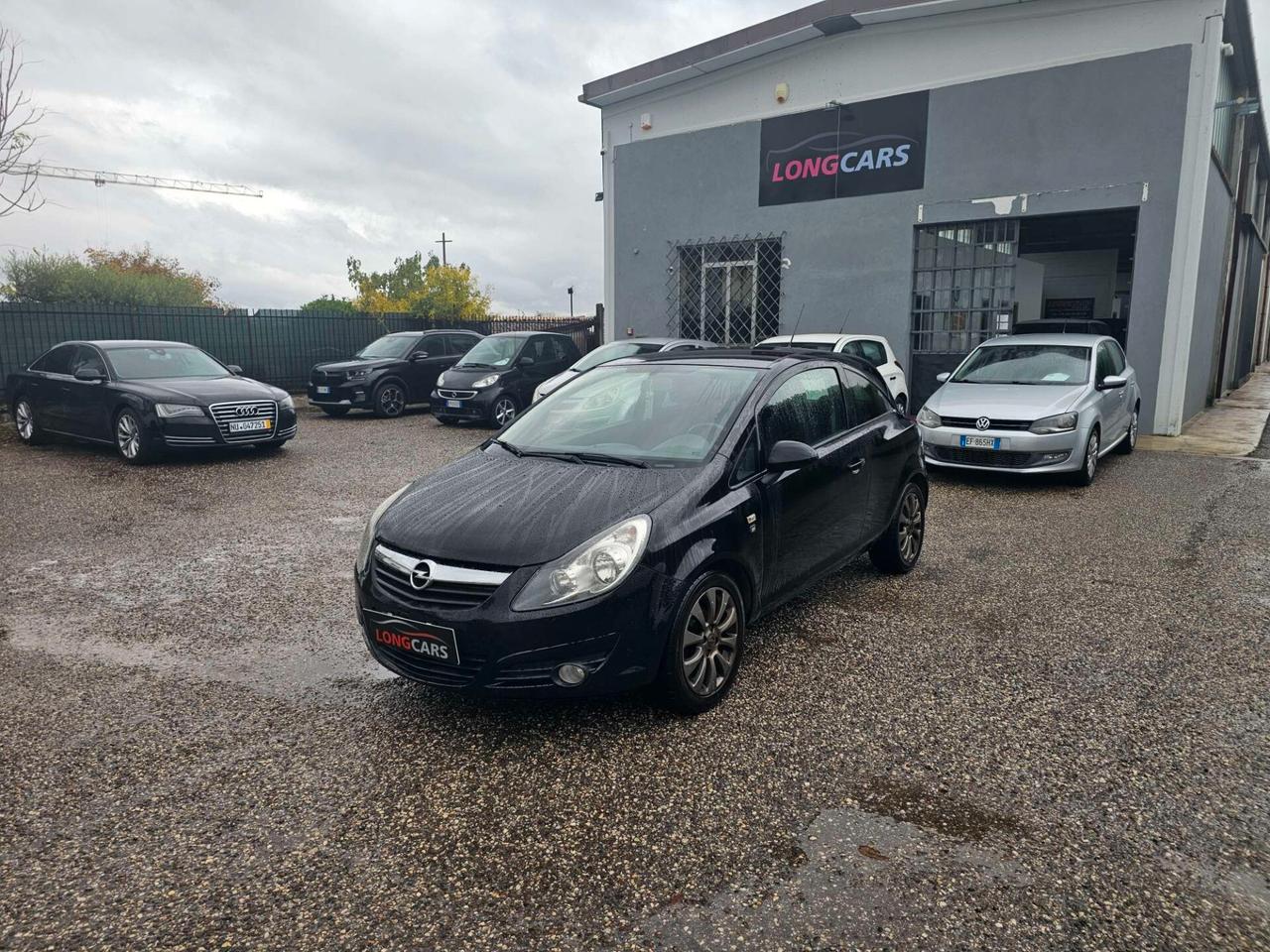 Opel Corsa 1.2 3 porte b-color