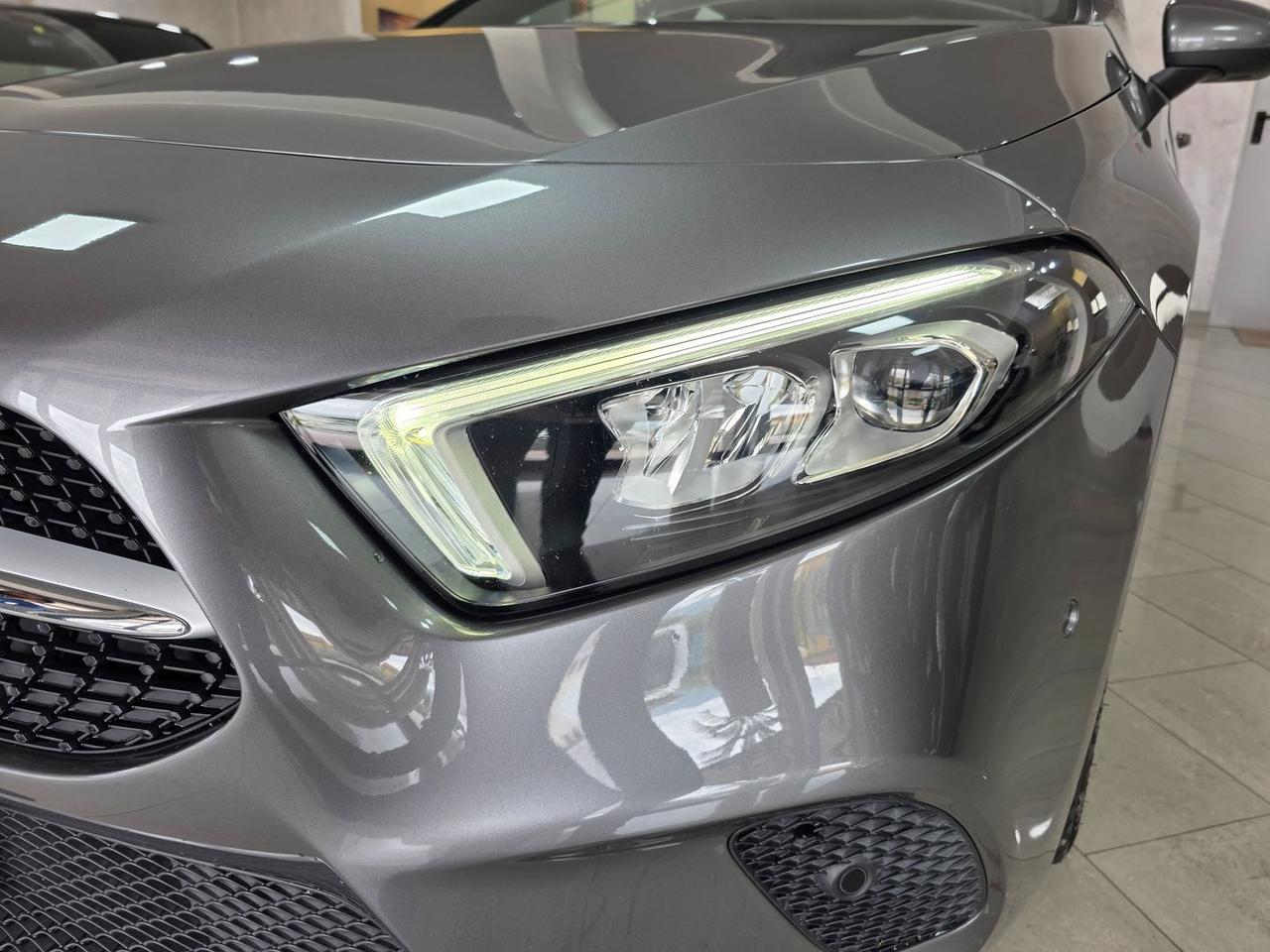 Mercedes-Benz A 180 Sport A 180 D