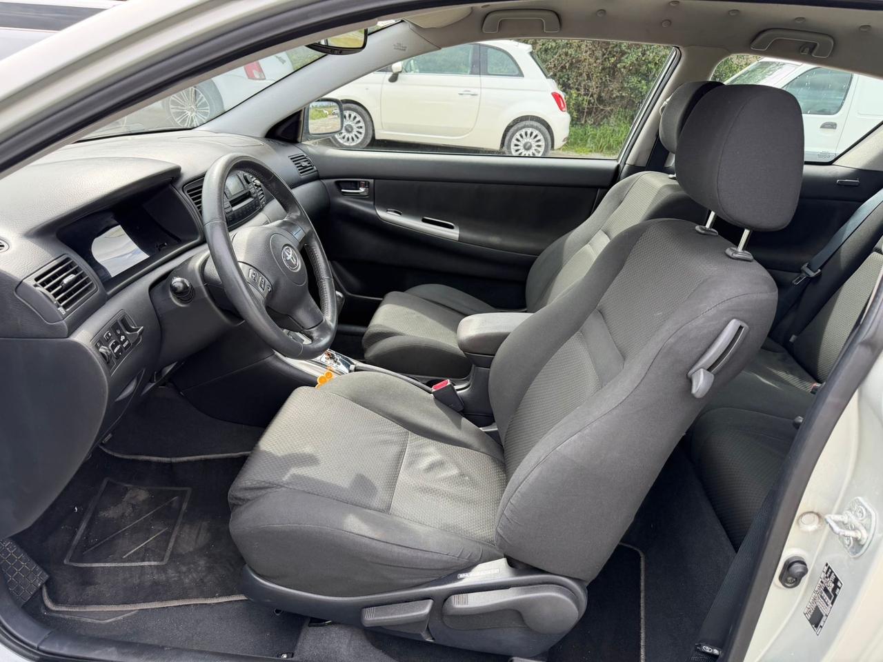 Toyota Corolla 1.4 Diesel- Cambio Automatico- Neopatentati