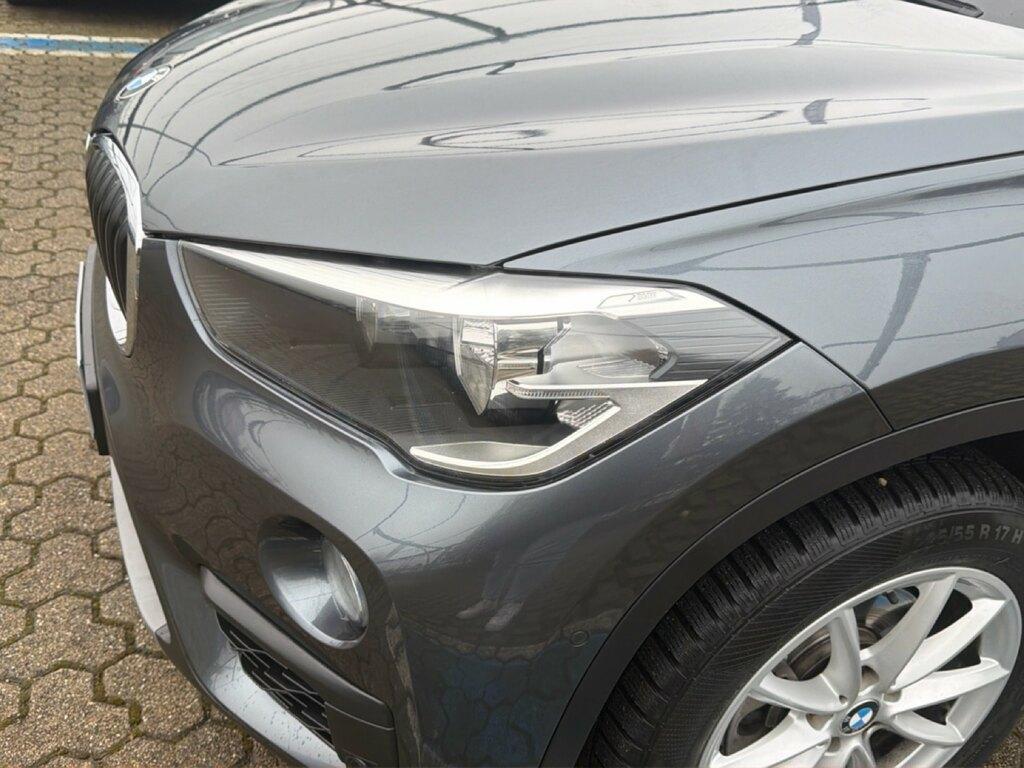 BMW X1 18 d Business xDrive Steptronic
